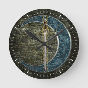 Keltische Klinge und Mond Runde Wanduhr