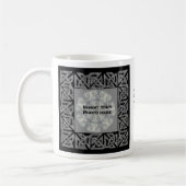 Keltische Knochen Silber Design Personalisiertes F Kaffeetasse (Links)