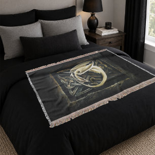 Keltische Kunst-Drachen-Fantasy in Creme Decke