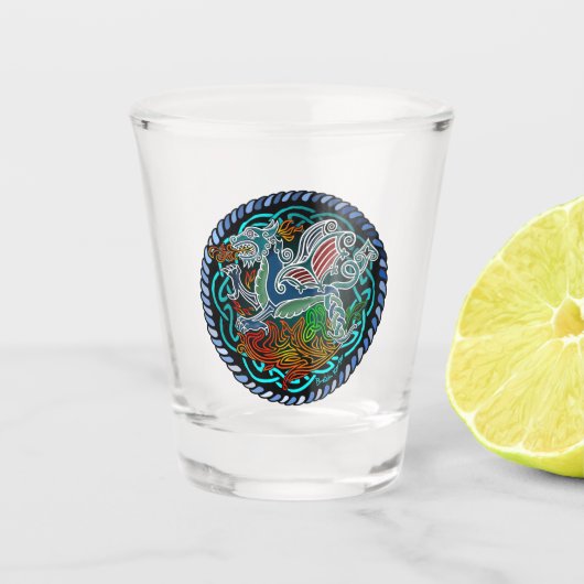 Keltischer Drache Schnapsglas (Vorderseite)