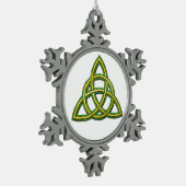 Keltischer Dreiheit Knoten oder Triquetra Schneeflocken Zinn-Ornament (Links)