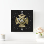 Keltischer Goldener Knoten Quadratische Wanduhr (Zuhause)