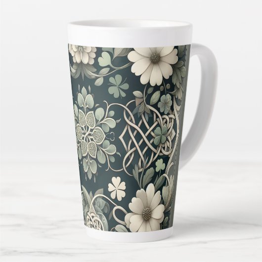 Keltischer Kleeblatt-Blumen-Charm Milchtasse (Rechte Ecke)