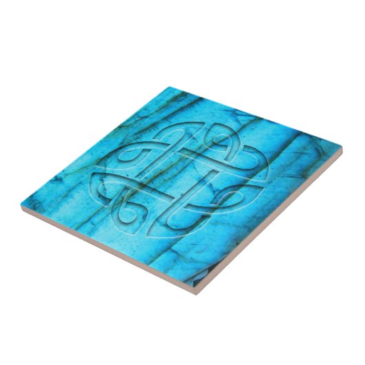 Keltischer Knoten auf Labradorit Fliese (Seite)