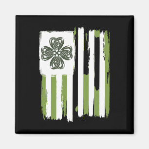 Keltischer Knoten Vierblattklee Streifen Design St Magnet