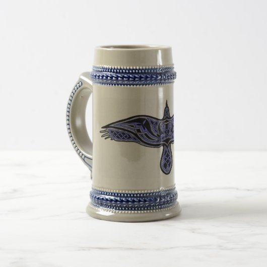 Keltischer Rabe Bierglas (Vorderseite Links)
