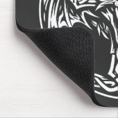 Keltisches Drachen-Emblem von BurnsInHell Mousepad (Ecke)
