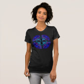 Keltisches Kreuz-Knoten (blauer Schatten) T-Shirt (Vorne ganz)