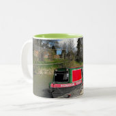 Kenavon Venture bei Devizes Zweifarbige Tasse (Vorderseite Links)