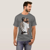 Kendrick Lamar hält Ba Mädchen T-Shirt (Vorne ganz)