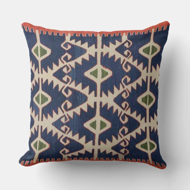 Kenevir Oasis Throw Pillow Kissen (Vorderseite)