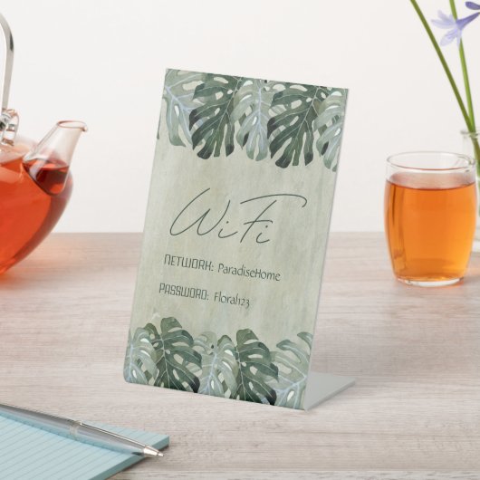 Kennzeichen für tropische WIFI-Kennwörter der Fami Sockelschild (In SItu)