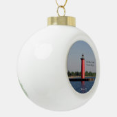 Kenosha North Pierhead Ball oder Schneeflocke Keramik Kugel-Ornament (Links)