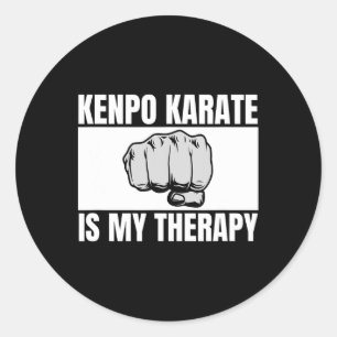 Kenpo Karate ist meine Therapie Funny American Ken Runder Aufkleber