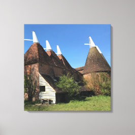 Kentish Oast Leinwanddruck