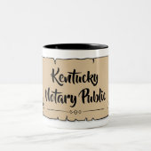 Kentucky Notary Public Scroll Feather Quill Zweifarbige Tasse (Mittel)