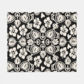Keoni Hawaiian Monstera Leaf Damask Black Fleecedecke (Vorderseite (Horizontal))