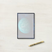 Kepler 22b, ein extrasolarer Planet. Post-it Klebezettel (Auf Schreibtisch)