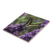 Keramik-Fliese - Schmetterling auf lila Blumen Fliese (Seite)