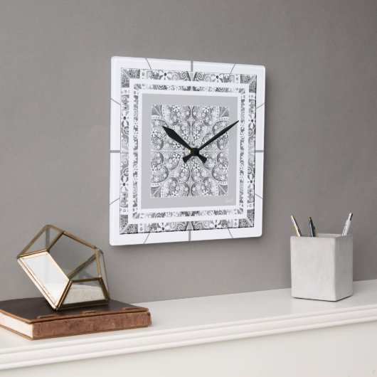 Keramik Lace Gray Quadratische Wanduhr (Büro)