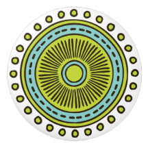 Keramik mit weißlicher Handzeichnung