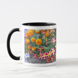 Keramik Tasse mit Petunias & Marigolds