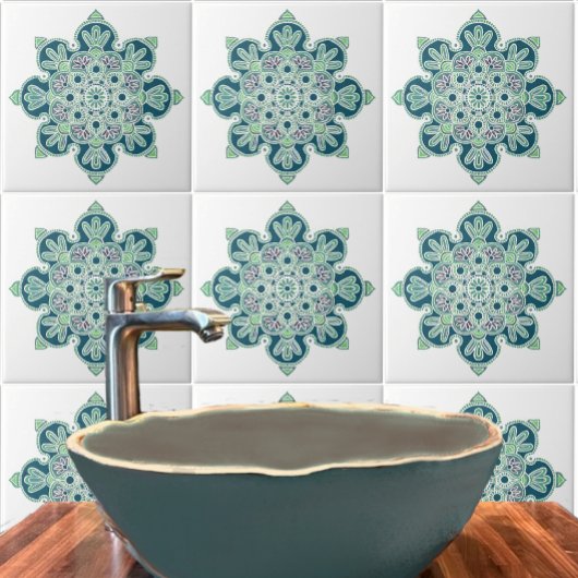 Keramik Tile Medallion mit leichten Grüntönen und Fliese