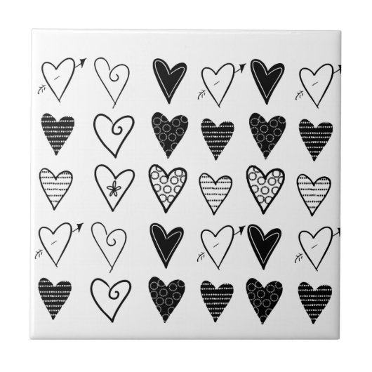 Keramik Tile White and Black Hearts Fliese (Vorderseite)