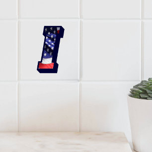 Keramikfliese mit großem Foto des Buchstabens "I" 