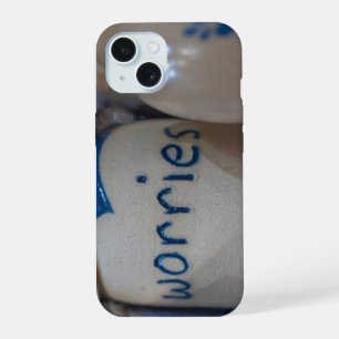 Keramische Zuflucht - Handgefertigtes Sorgen-Gefäß iPhone 15 Hülle