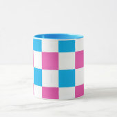 Keramischer Mug mit gefärbtem Fliesenmuster. Tasse (Zentrum)
