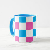 Keramischer Mug mit gefärbtem Fliesenmuster. Tasse (Vorderseite Links)