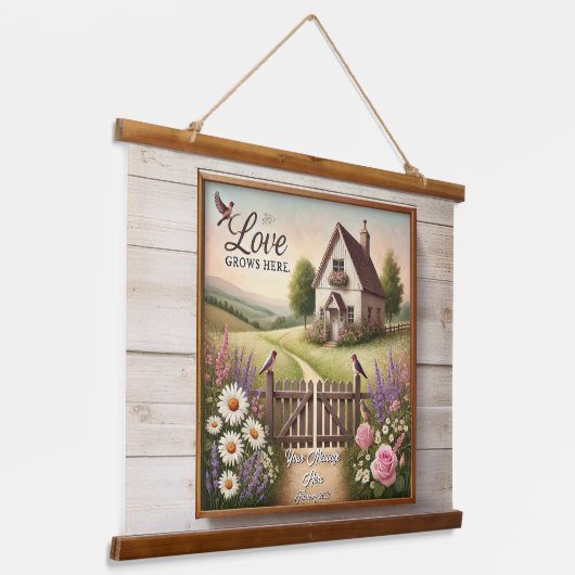 Kernpunkt "Liebe wächst hier" Wandteppich Mit Holzrahmen (Gewinkelt)