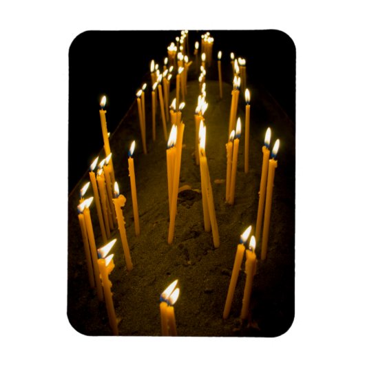 Kerzen in der Kirche, Armenien Magnet (Vertikal)