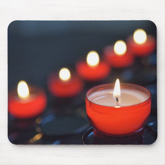 Kerzen in der Kirche Mousepad (Vorne)