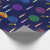 Kerzen und Feuerwerkskörper Geschenkpapier (Ecke)