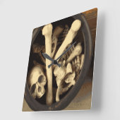 Kessel der Knochen Quadratische Wanduhr (Winkel)
