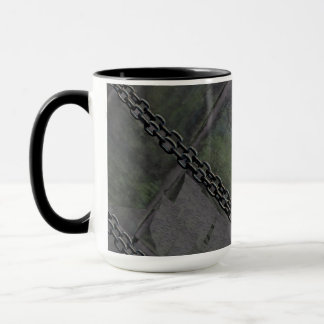Ketten auf Vintagem Holz Tasse