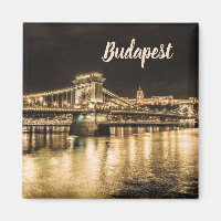 Kettenbrücke Budapest am Abend mit Buda Castle
