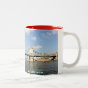 Kettenbrücke, Budapest, Ungarn Zweifarbige Tasse