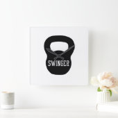 Kettlebell Swinger Quadratische Wanduhr (Zuhause)