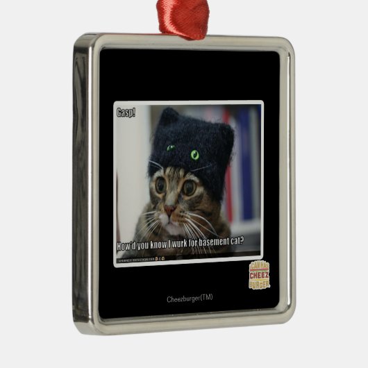 Keuchen! Silbernes Ornament (Rechts)