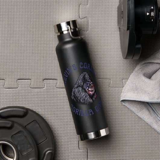 Kevin's Corner GORILLA GANG Trinkflasche (Fitnessstudio)