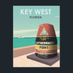 Key West Florida Mile Zero Postkarte<br><div class="desc">Retro Key West Florida Reiseplaner Illustration, die einen Blick auf den Mile Zero Marker am südlichsten Punkt der Vereinigten Staaten bietet. Dieses Vintage Design bringt Erinnerungen klassischer Reiseplakate aus vergangenen Zeiten zurück.</div>