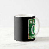 Key West T Shirt Mile 0 Florida Signature T-Shirt  Kaffeetasse (VorderseiteRechts)