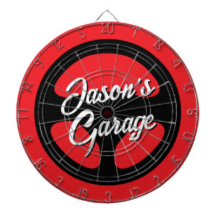 Kfz-Dartbrett mit Druck auf das Lenkrad Dartscheibe