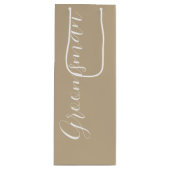 Khaki Stylized Script Wedding Trauzeuge Geschenktüte Für Weinflaschen (Vorderseite)
