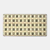 Khaki tan Creme Herzgingham Desk Mat Schreibtischunterlage (Vorderseite)