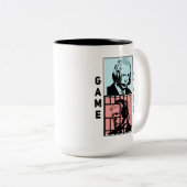 KI-Präsidenten spielen Biden Trump-Debattenspiel Zweifarbige Tasse (VorderseiteRechts)