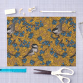 Kichervögel auf den Zweigen der Heidelbeere Seidenpapier (Handwerk)